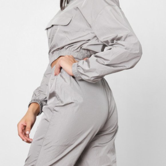 suit - Picture 4 of 7